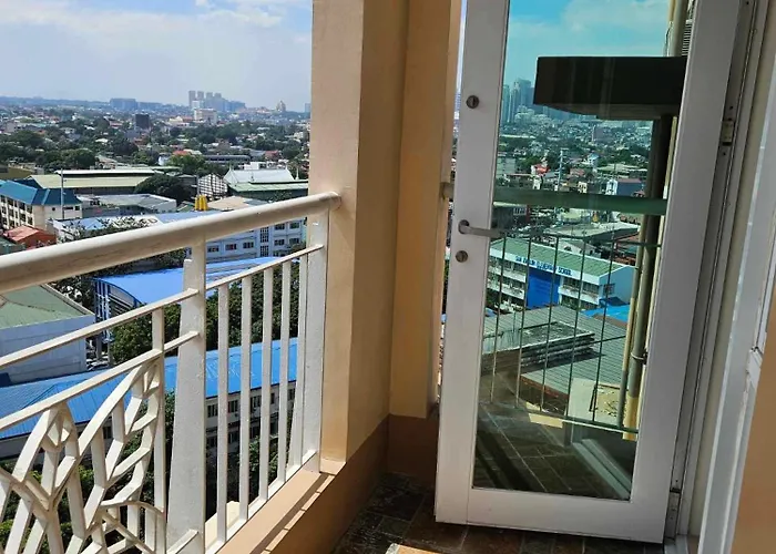 3br At The Rochester